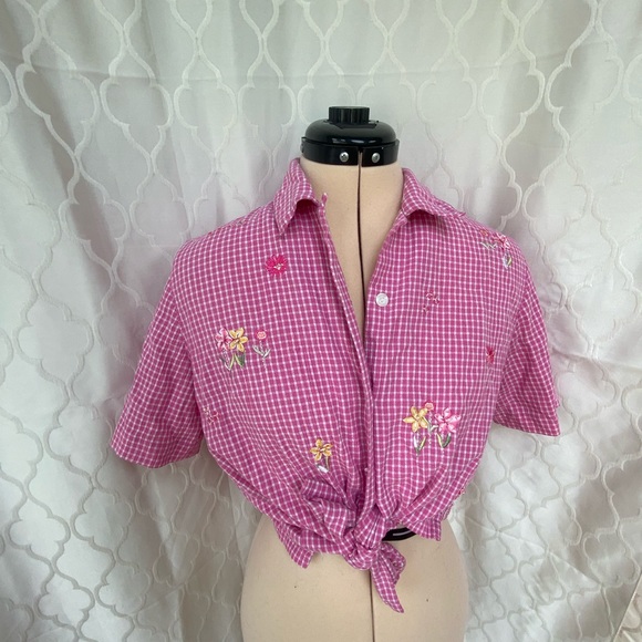 Barbie core gingham pink floral embroidered top - Picture 2 of 5